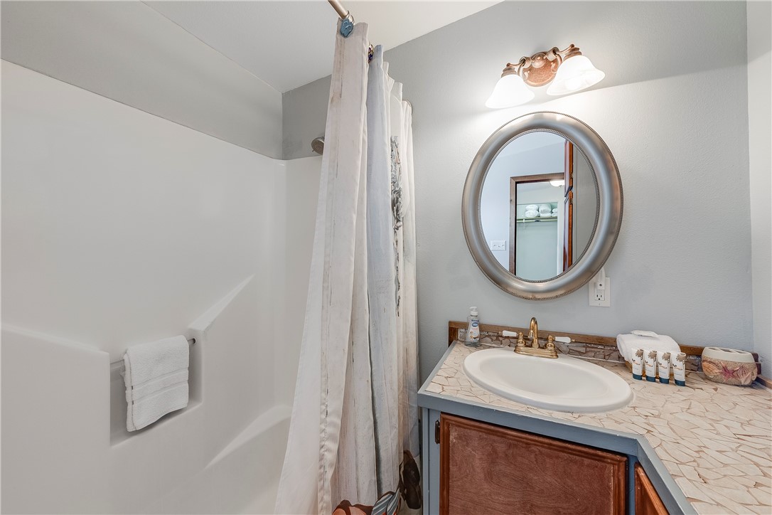 614 Sandpiper Cr Property Photo 13