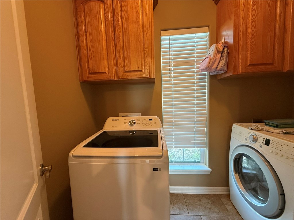 137 Lakeview Trace Property Photo 15