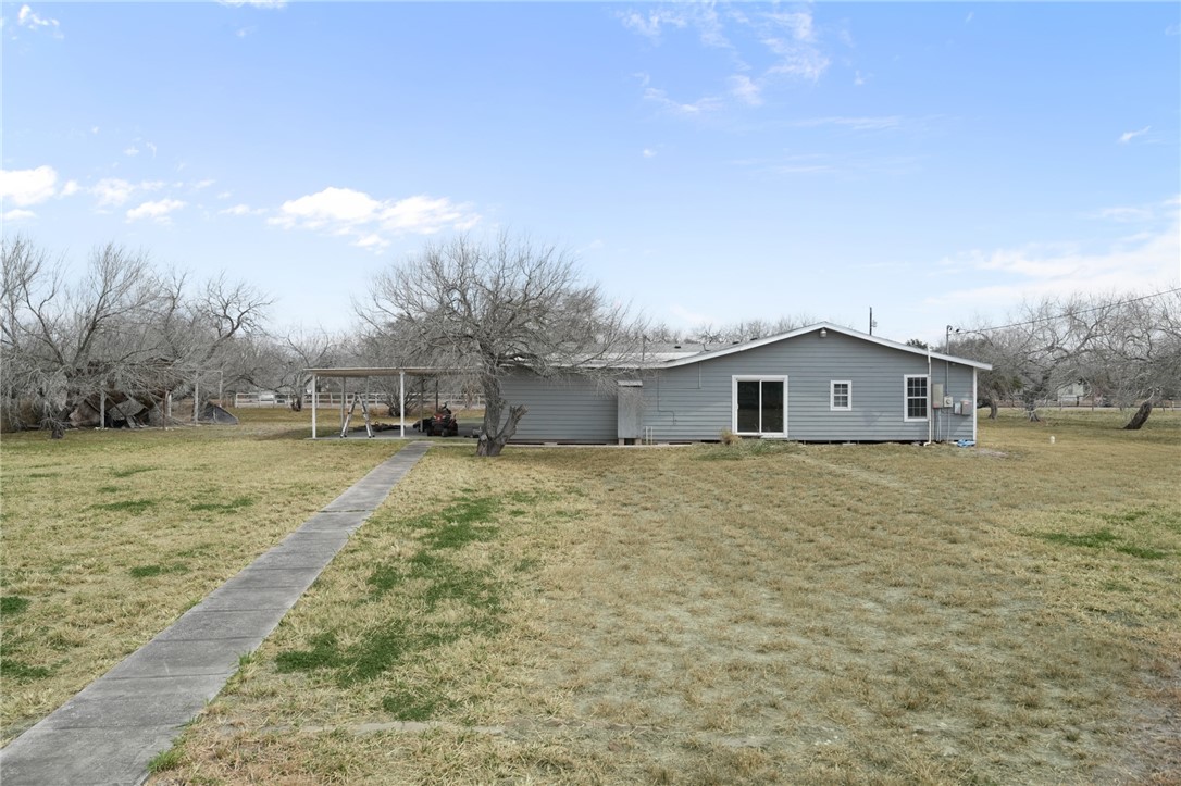 259 N County Road 1043 Property Photo 25
