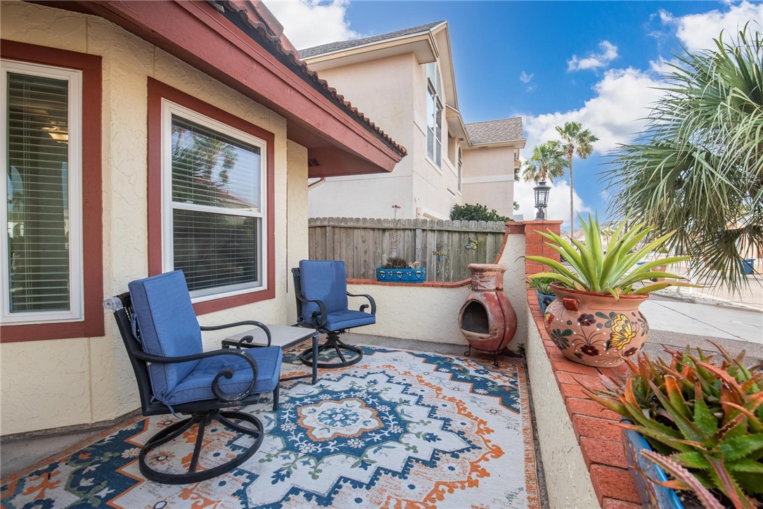 15226 Isabella Ct Property Photo 4