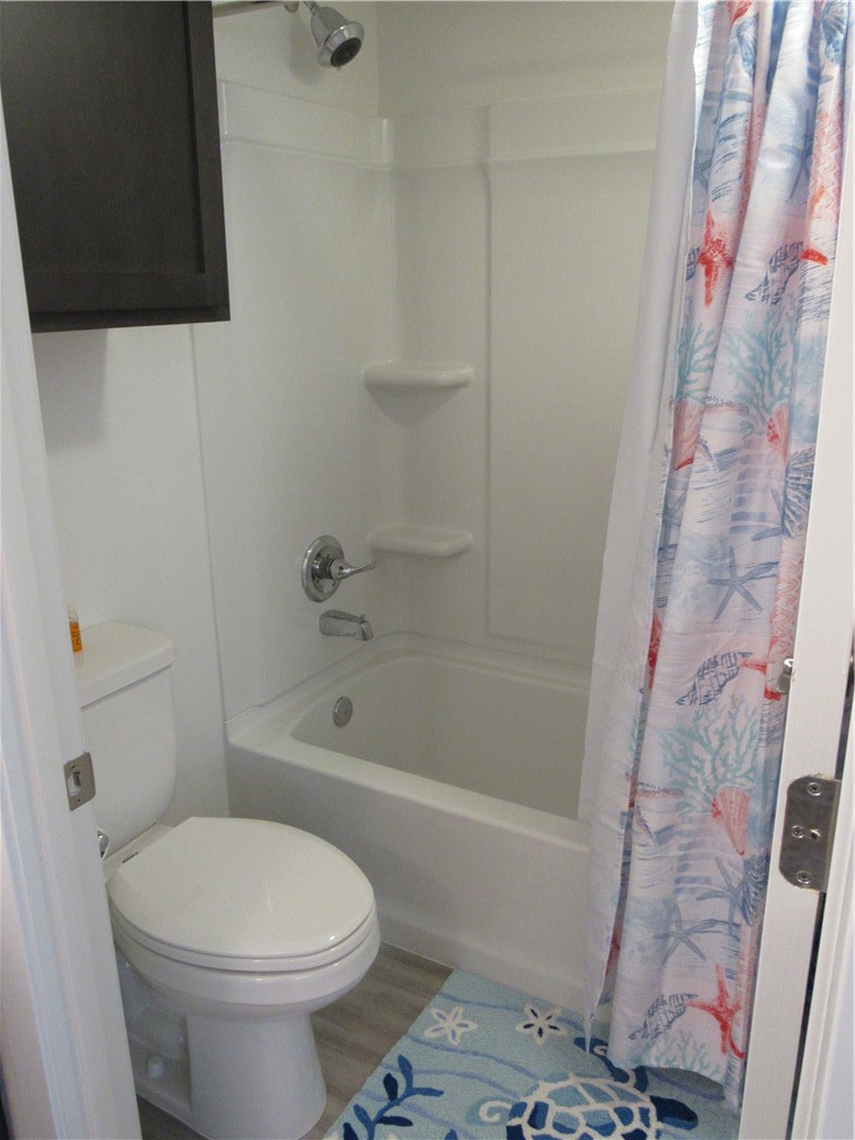 1000 Lantana Dr 503 Property Photo 13