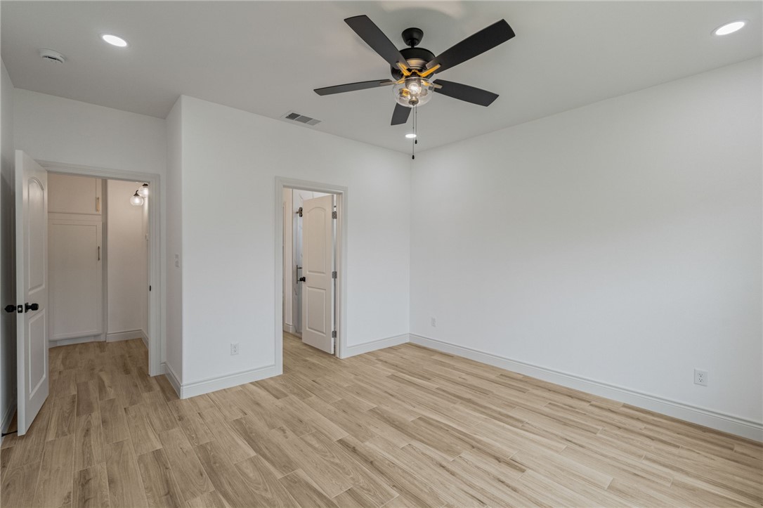 6725 La Salle Dr Property Photo 21