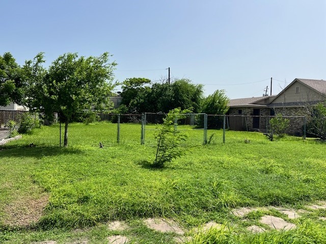 5805 Rio Vista Dr Property Photo 1