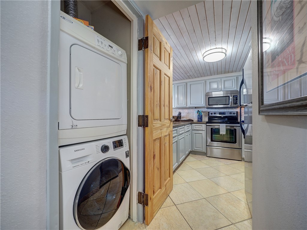 7477 State Highway 361 201 Property Photo 23