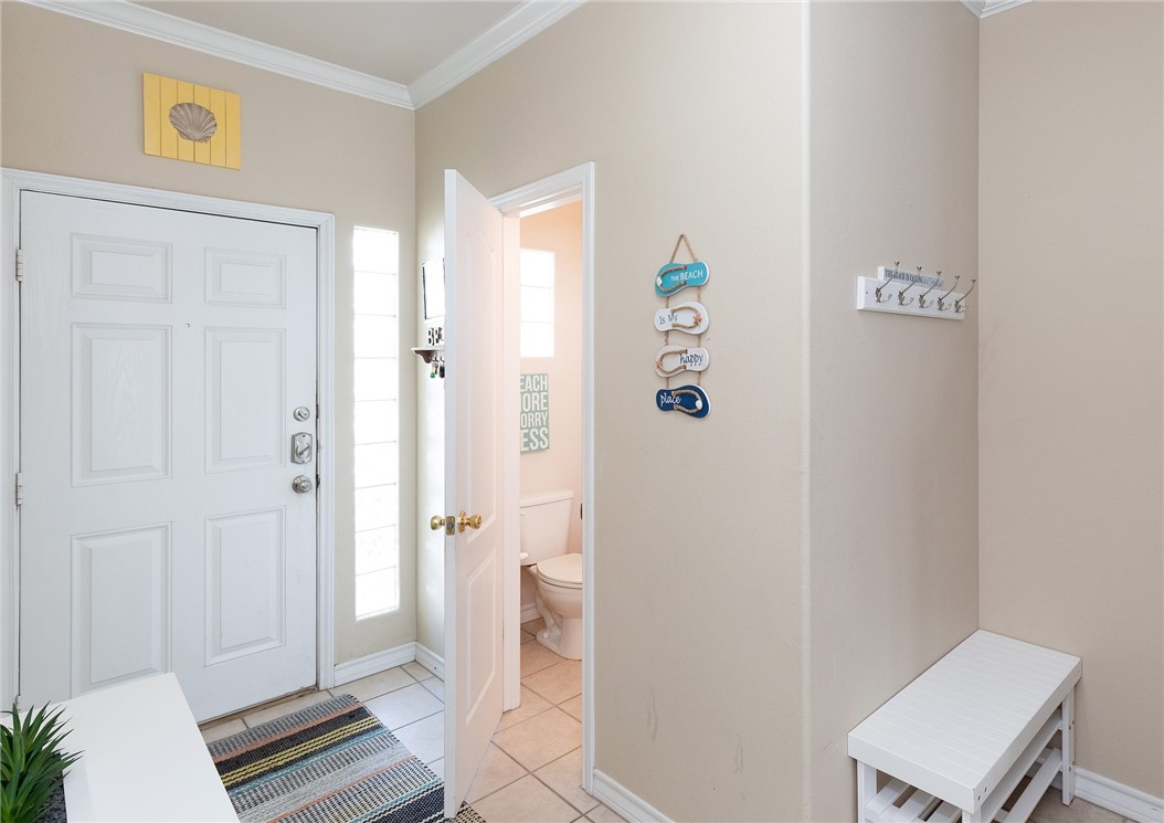 15102 Leeward Dr 702 Property Photo 4