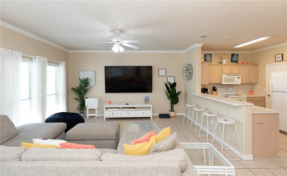 15102 Leeward Dr 702 Property Photo 10