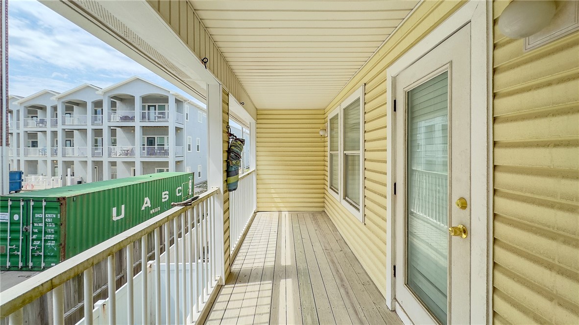 15102 Leeward Dr 702 Property Photo 21