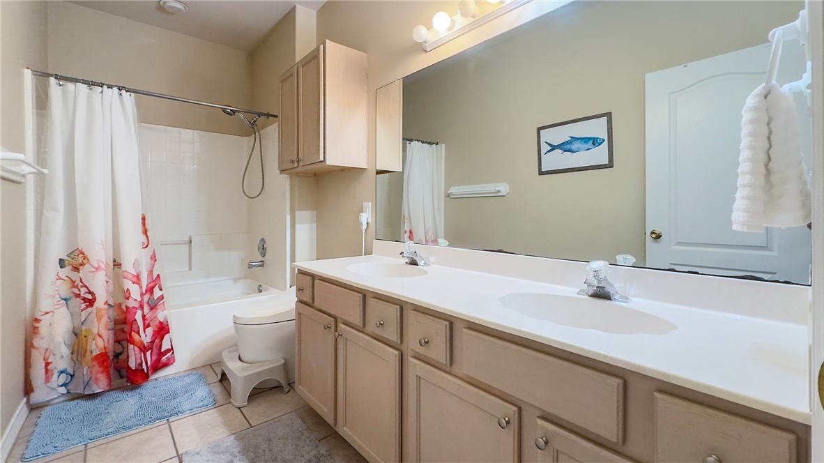 15102 Leeward Dr 702 Property Photo 26