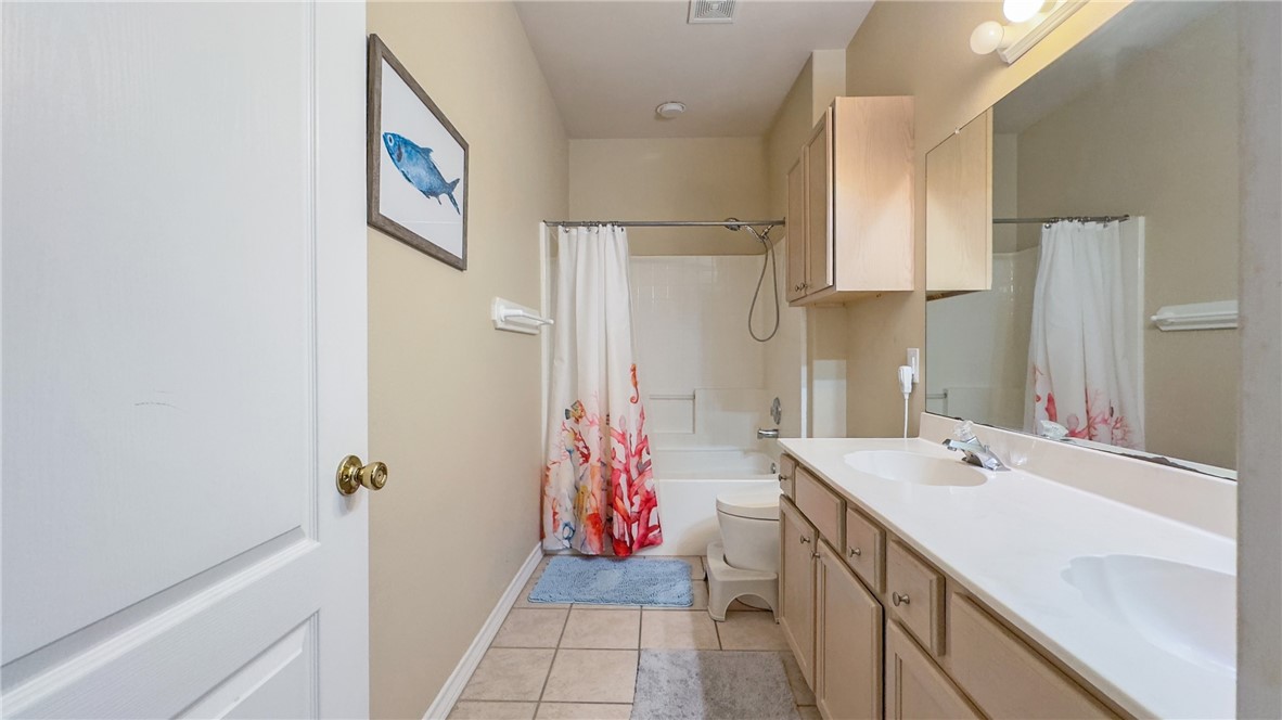 15102 Leeward Dr 702 Property Photo 27