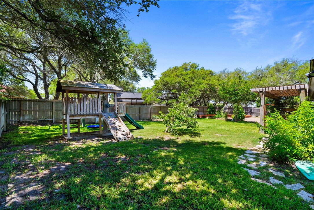 112 Poquito Dr Property Photo 33