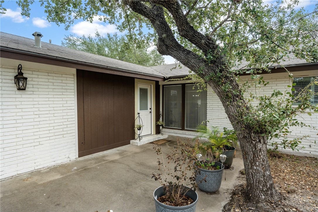 1518 Kenwood Dr Property Photo 35