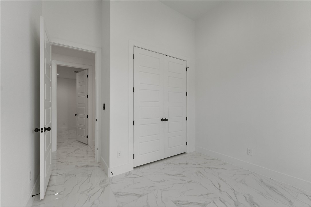 7810 Fold Property Photo 27