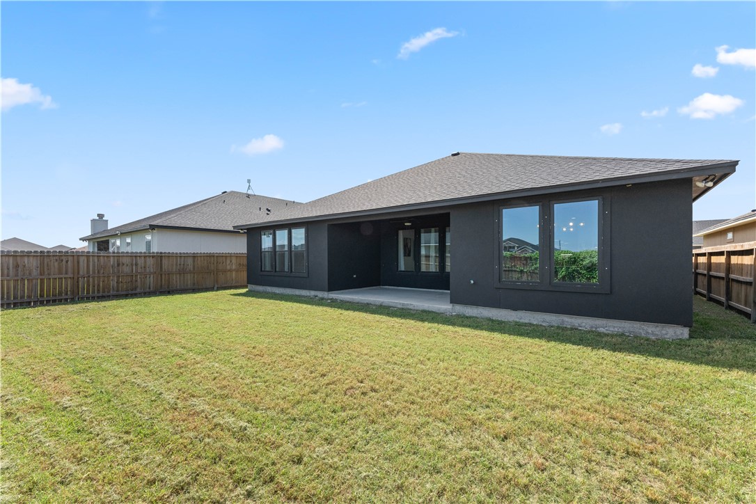 7810 Fold Property Photo 39