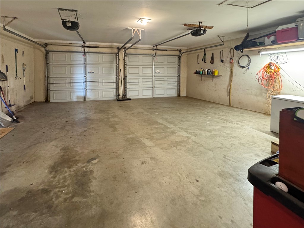 1600 Fairdale St Property Photo 13