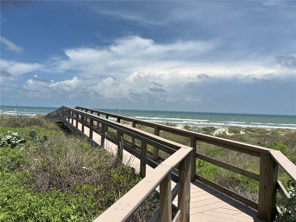 126 Sea Air Lane Property Photo 17