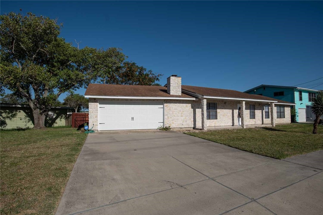 3442 Laguna Shores Property Photo 1