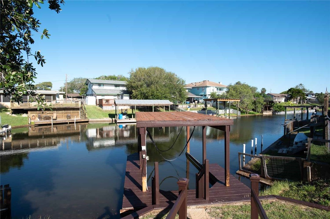 3442 Laguna Shores Property Photo 3