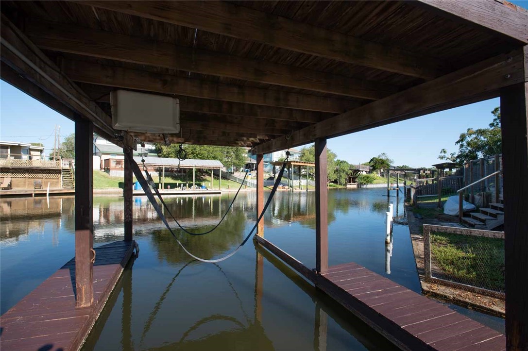 3442 Laguna Shores Property Photo 5