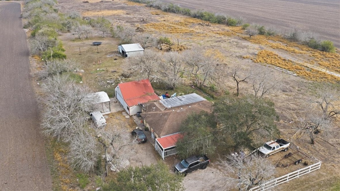 1620 Rand Morgan Property Photo 1