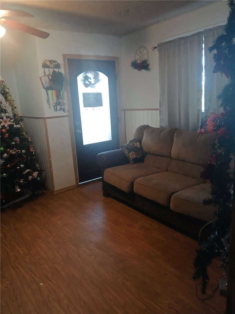 1620 Rand Morgan Property Photo 12