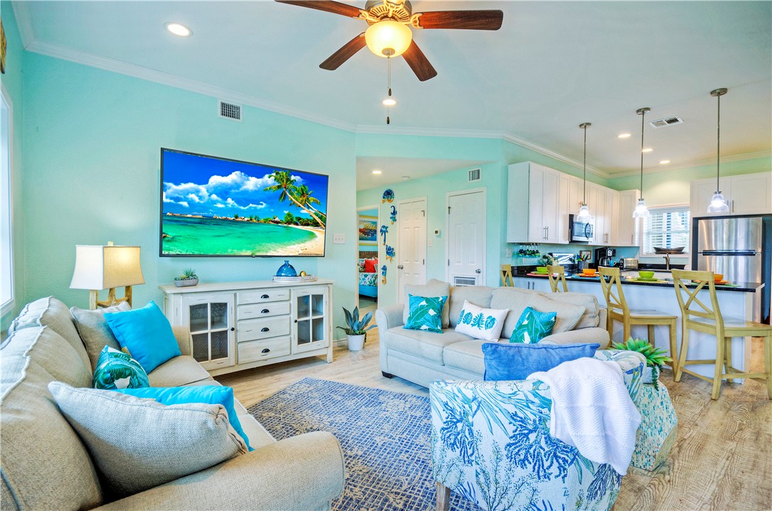 700 Island Retreat 47 Property Photo 14