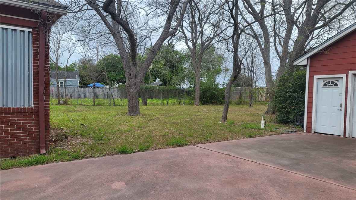 4109 Up River Road Property Photo 17