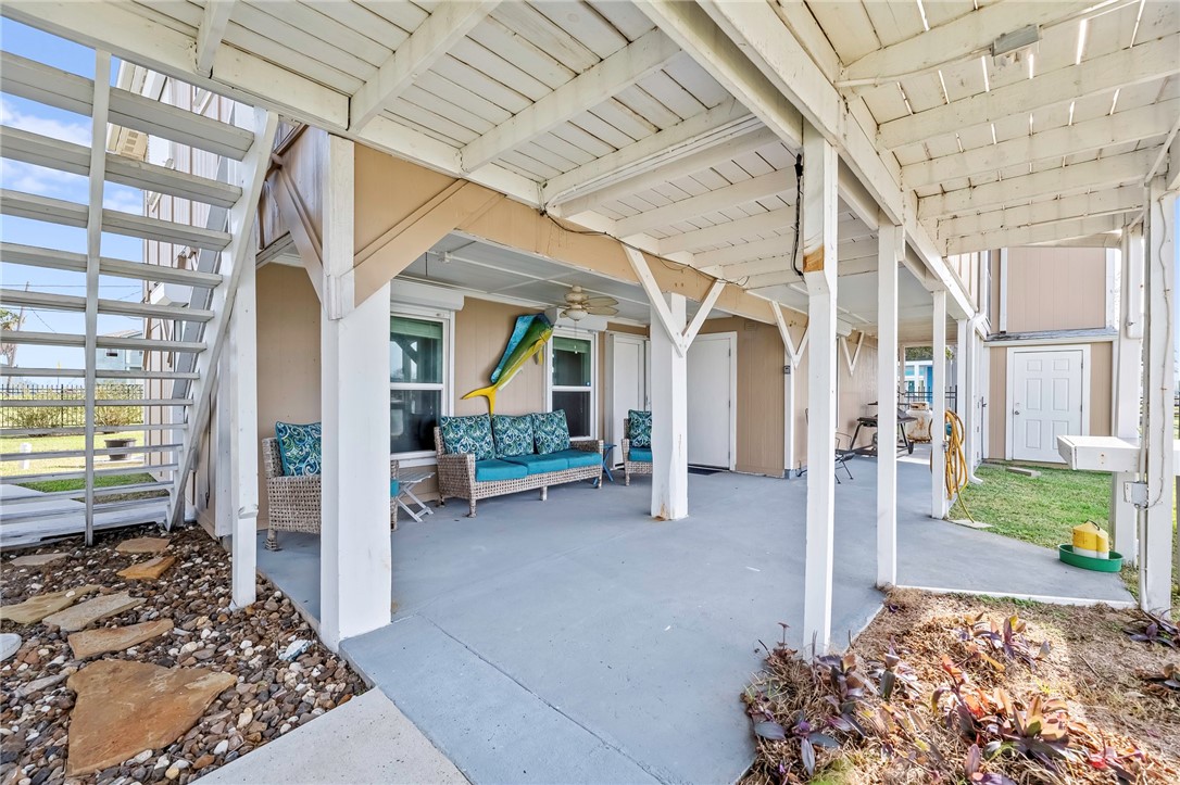 316 Copano Ridge Road Property Photo 6