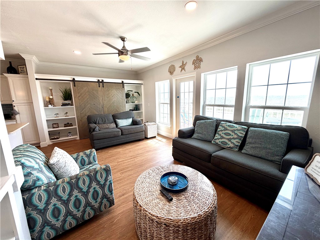 14832 Whitecap Blvd Property Photo 10