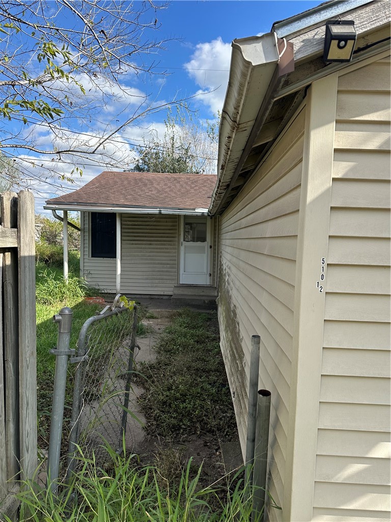 510 James St Property Photo 5