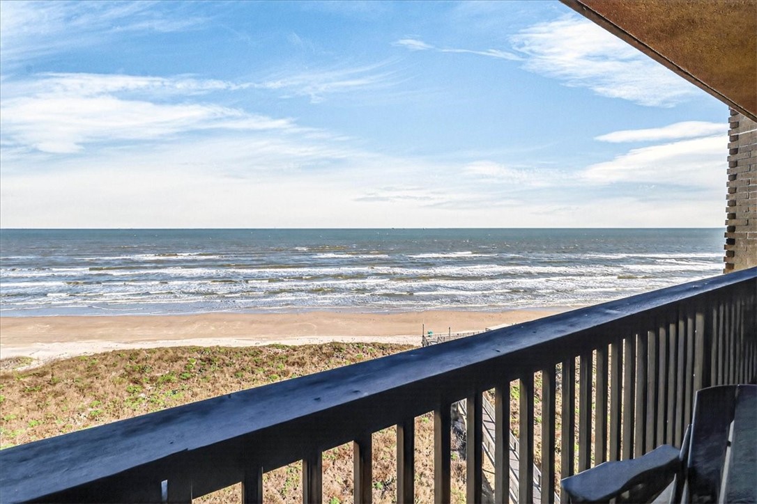 6745 Seacomber 804 Property Photo 20