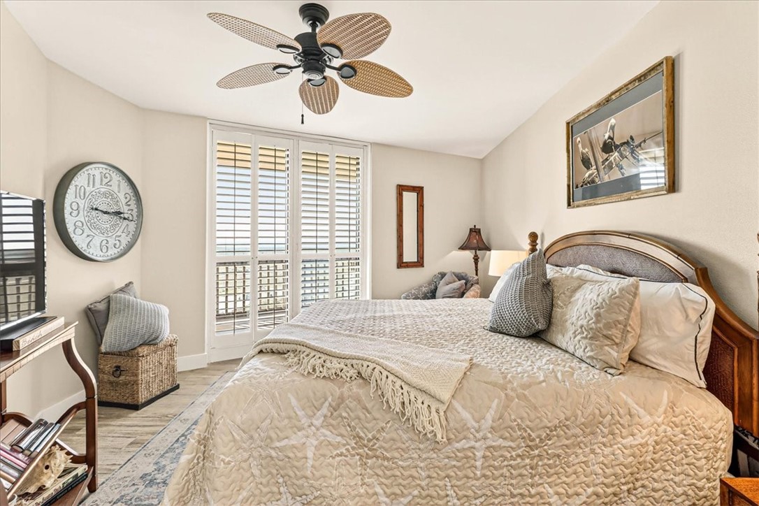 6745 Seacomber 804 Property Photo 27