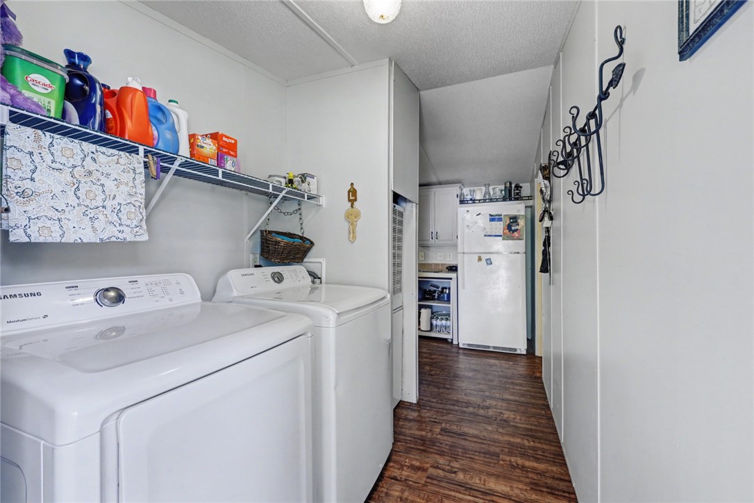 313 Rowe St Property Photo 21