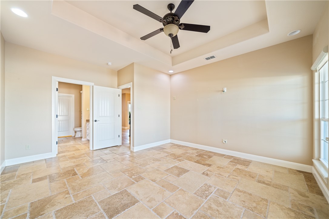13810 Captains Row Property Photo 19