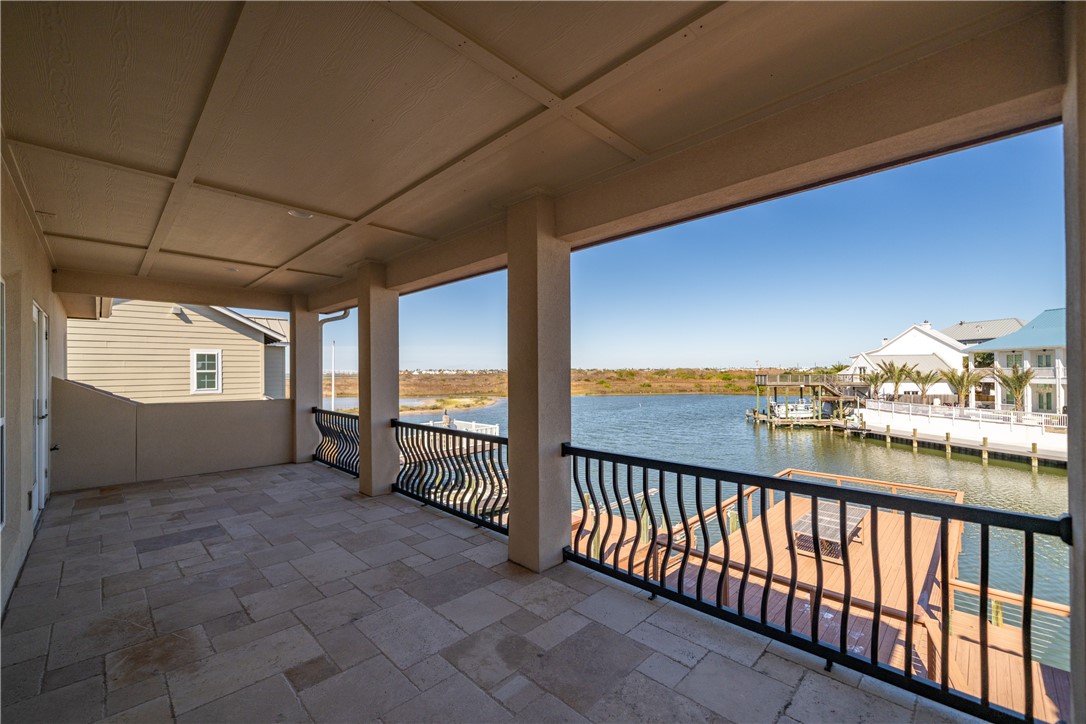 13810 Captains Row Property Photo 33