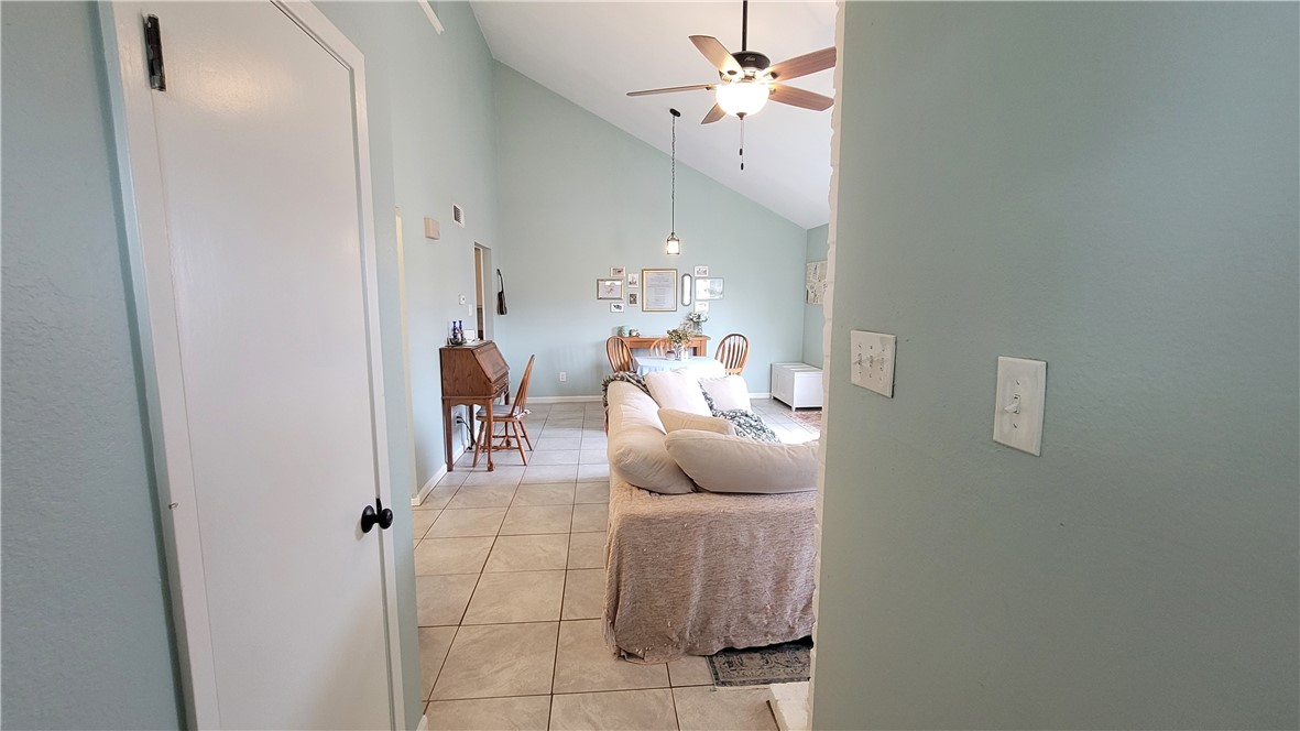 7252 The Mansions Dr D4 Property Photo 3