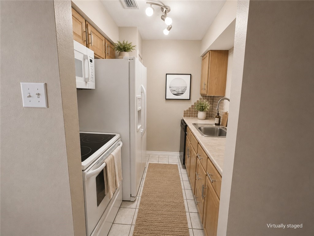 7122 Premont Dr F202 Property Photo 14