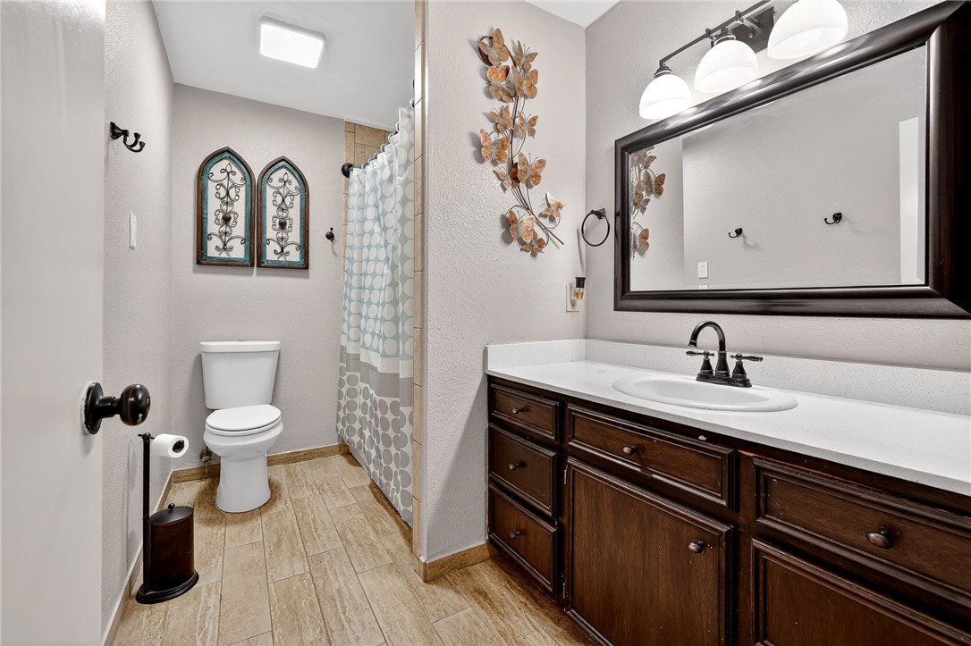 6810 Sahara Dr Property Photo 28