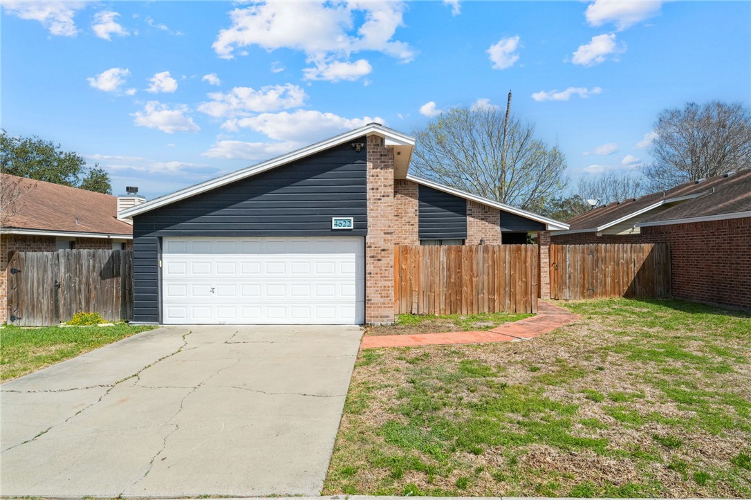 472367 Property Photo 19