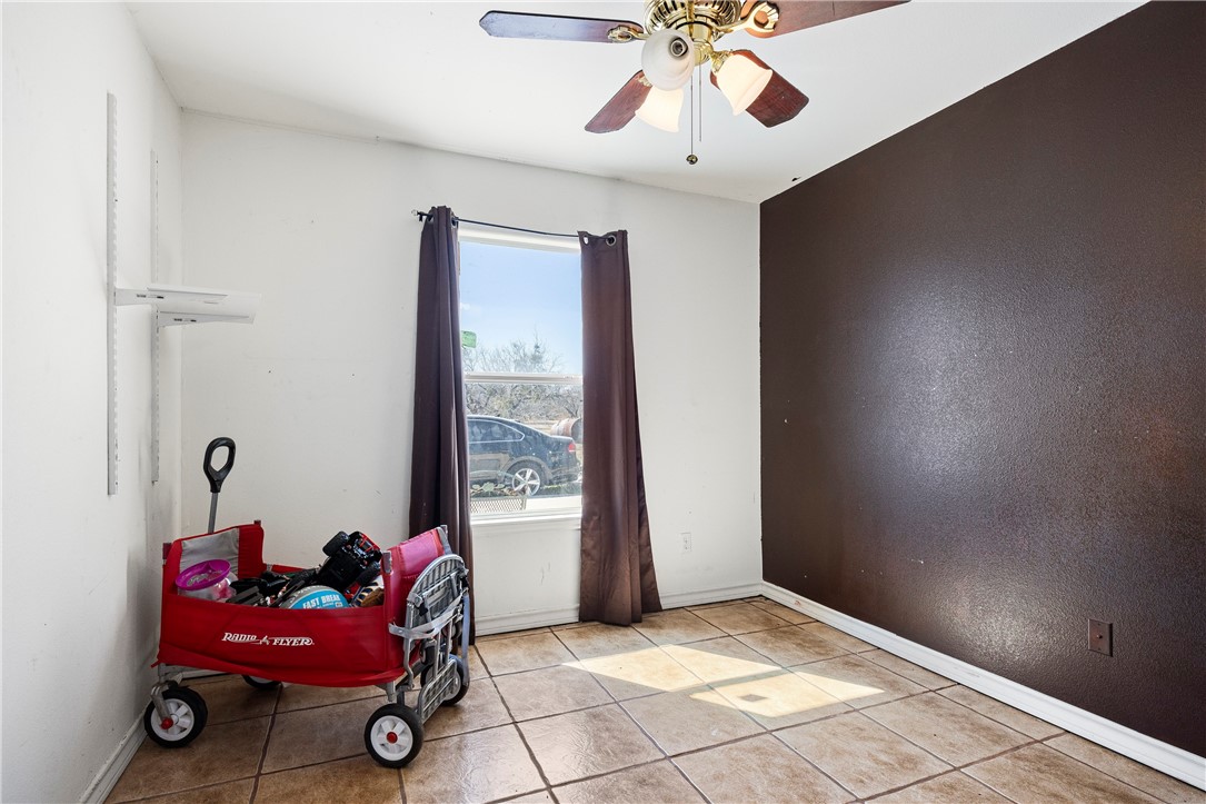 13797 County Road 1674 Property Photo 15