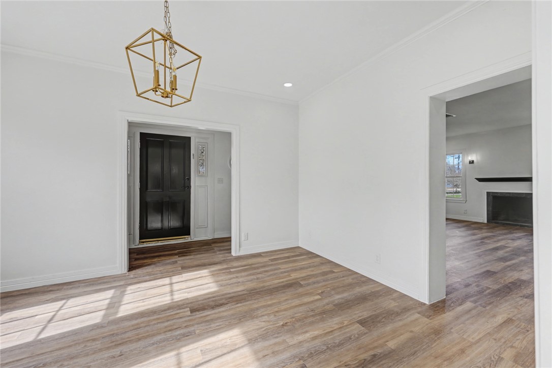 417 Cole St Property Photo 13