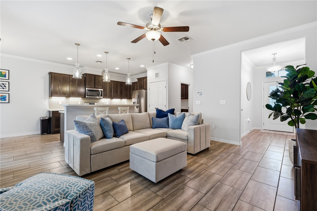 2133 Big Bayou Bend Property Photo 6