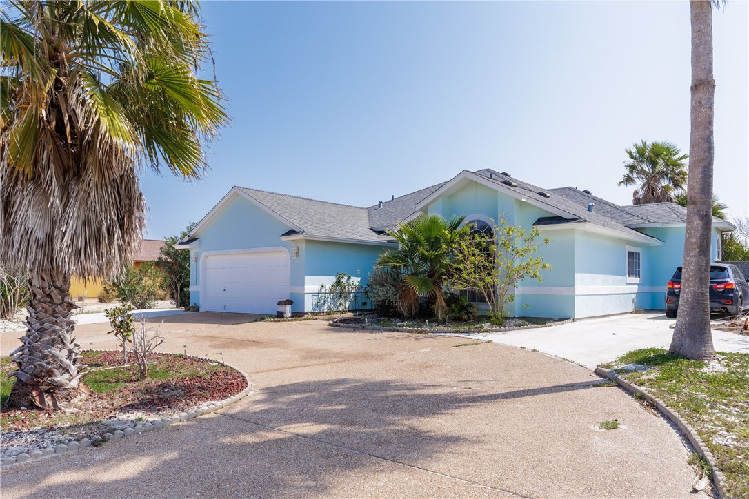 14830 Dasmarinas Dr Property Photo 3
