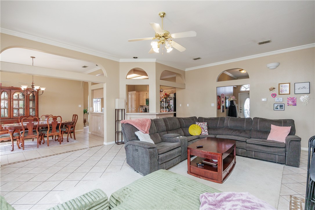 14830 Dasmarinas Dr Property Photo 12