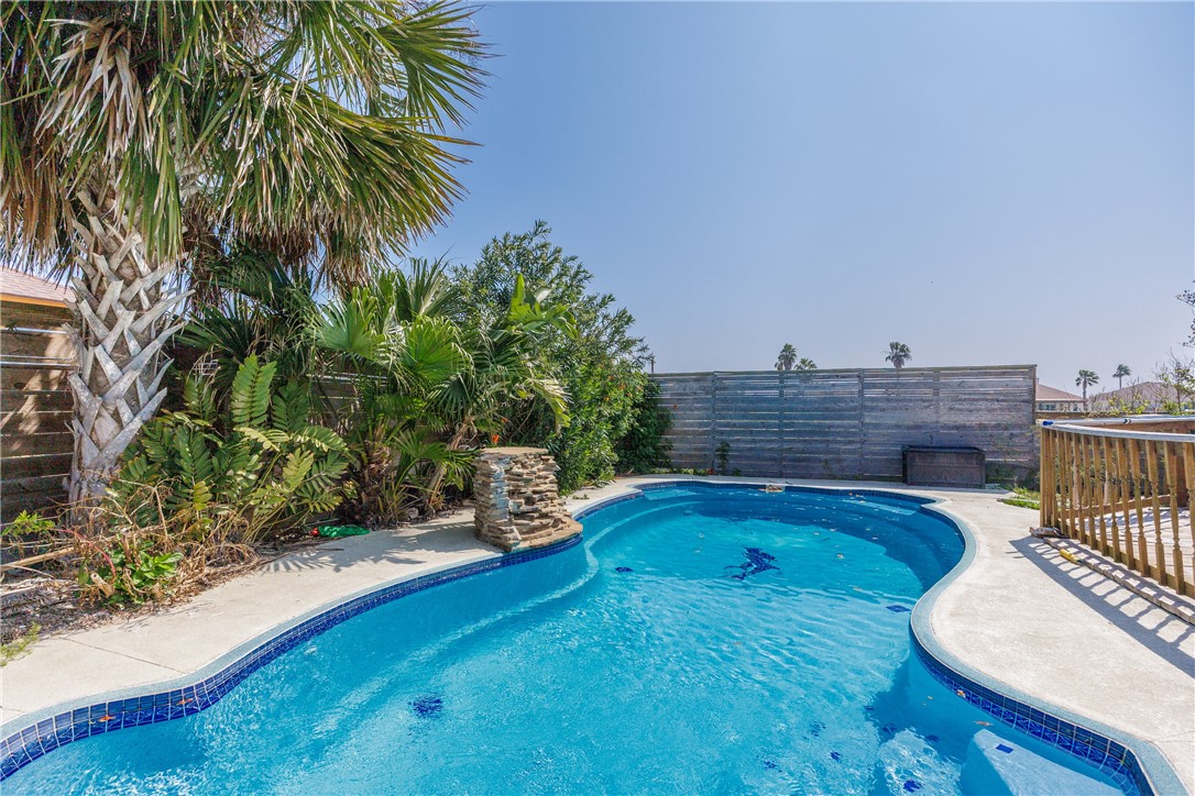 14830 Dasmarinas Dr Property Photo 30