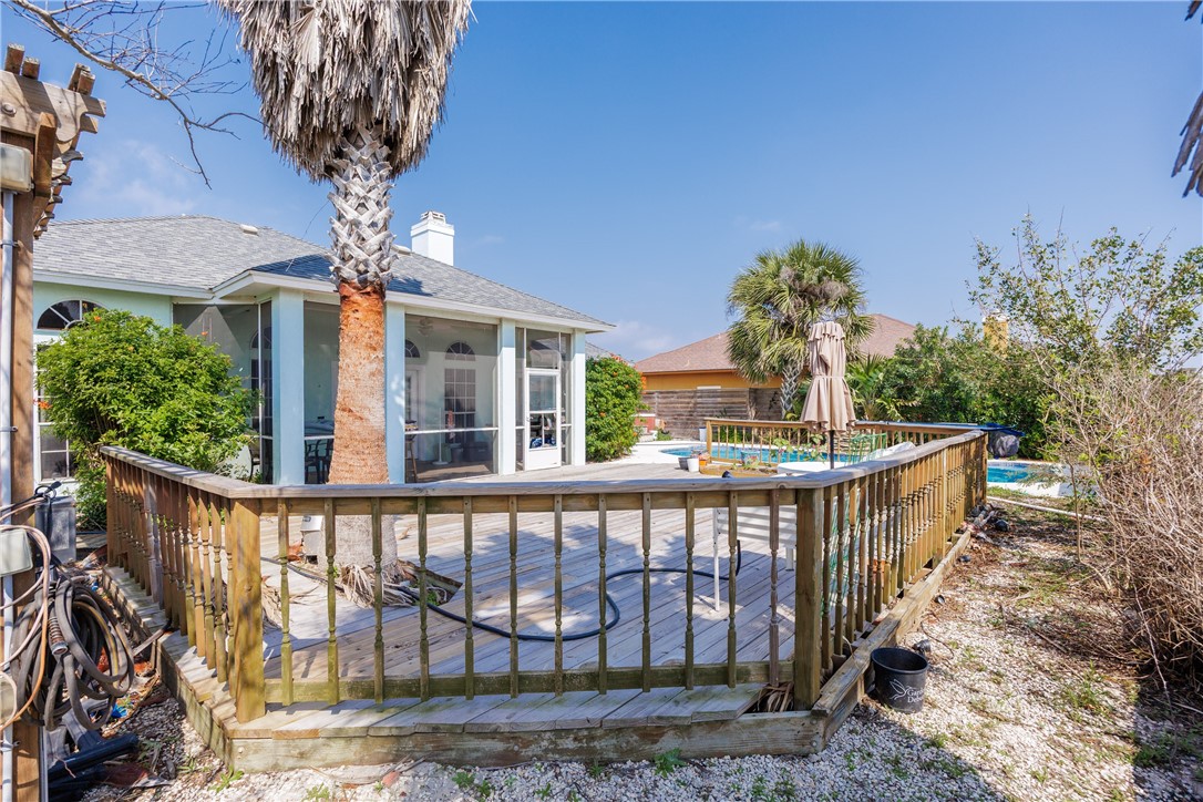 14830 Dasmarinas Dr Property Photo 37