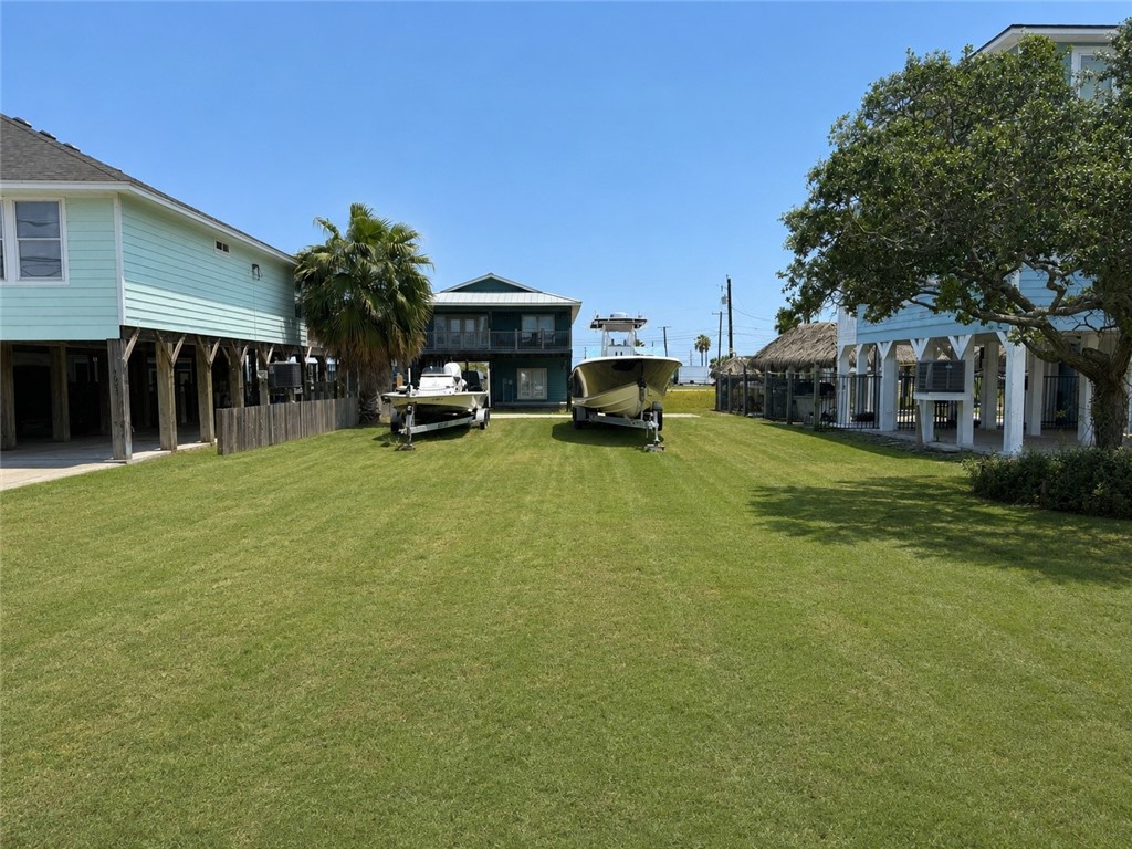 4037 Laguna Shores Property Photo 5