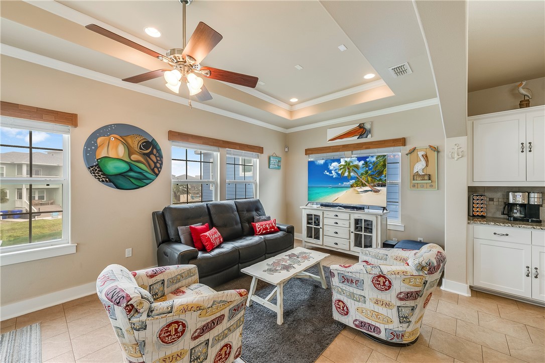 162 La Concha Blvd 29 Property Photo 6