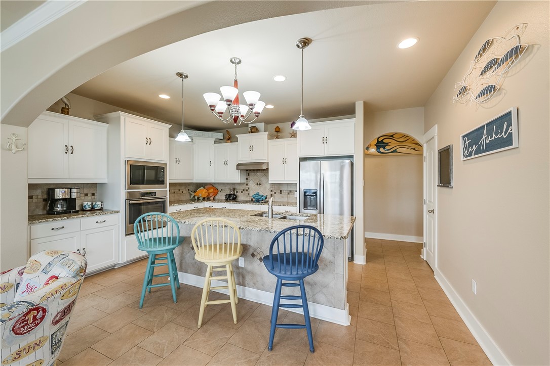 162 La Concha Blvd 29 Property Photo 9