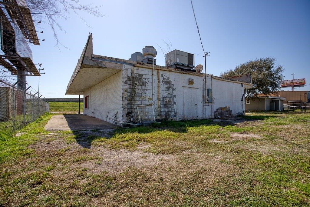 205 Highway 35 Property Photo 24