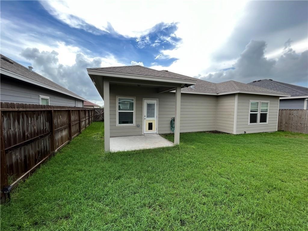 2813 Lake Tranquility Property Photo 14
